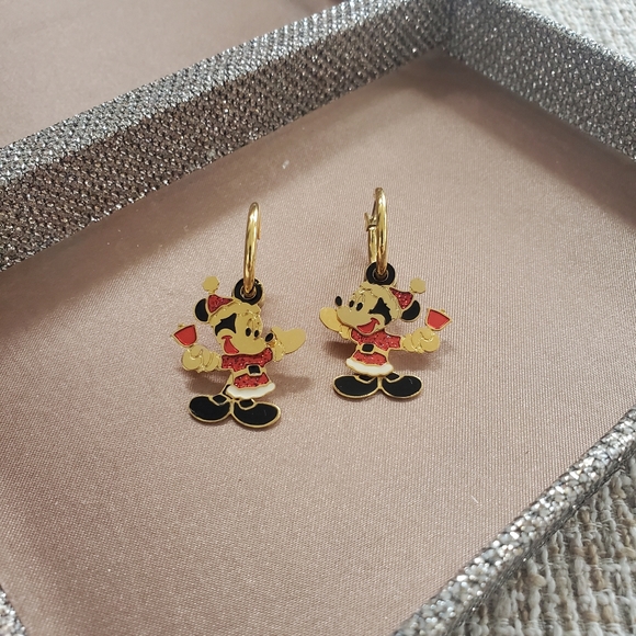 Vintage Disney Christmas Mickey Gold Tone Earrings